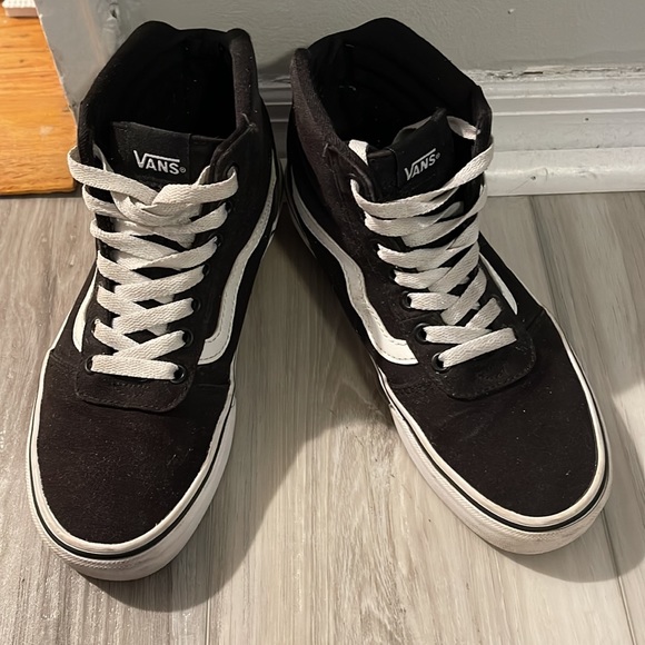 Vans Shoes - Woman’s high top Vans sneakers